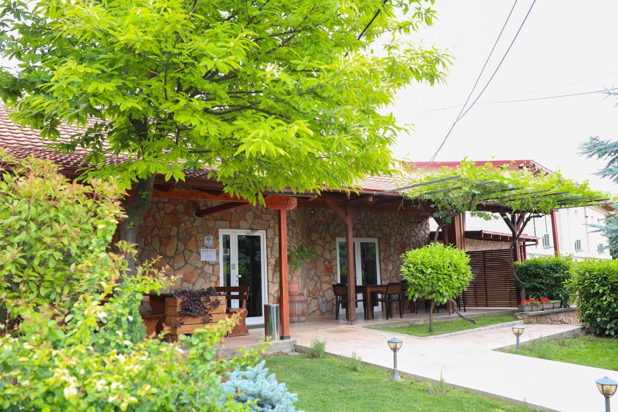 Kokino Winery & Hotel Kumanovo Buitenkant foto